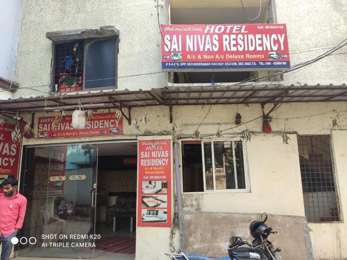 Hotel Sai Nivas Residency Haidarábád Kültér fotó